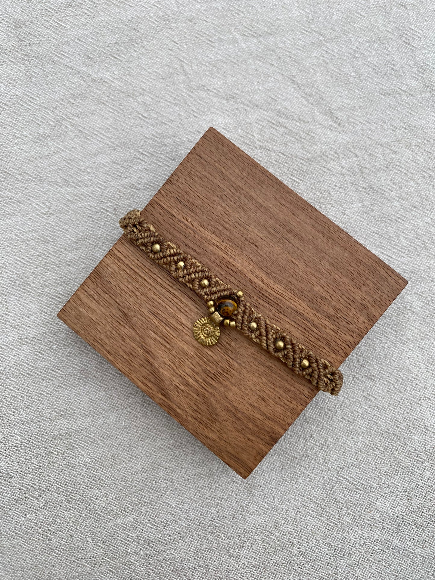Aki Bracelet Tiger Eye