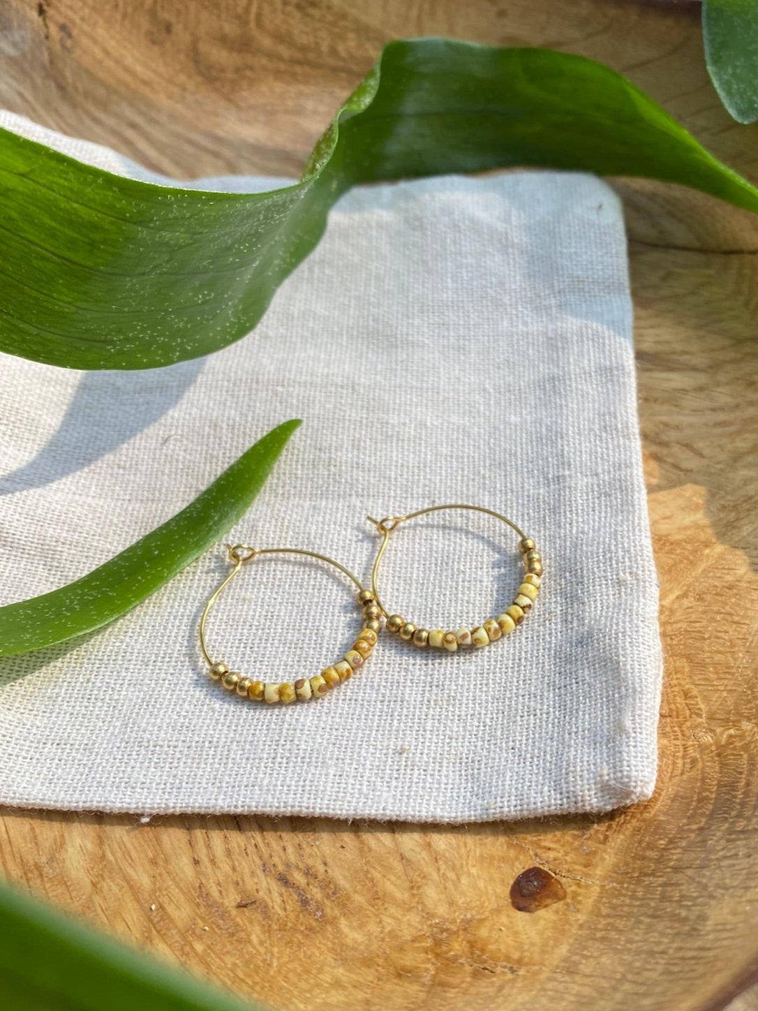 Joie Classic Hoops