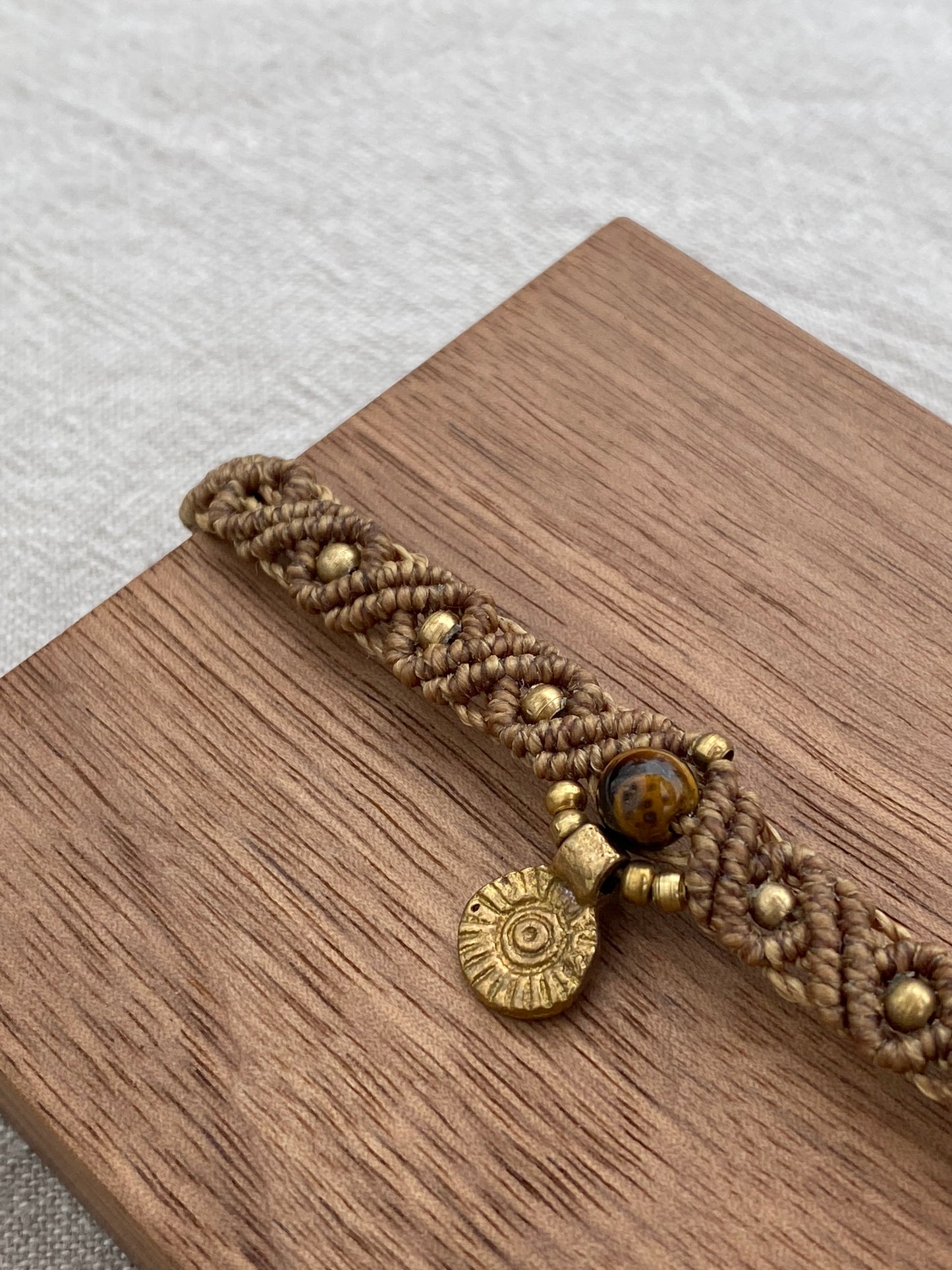 Aki Bracelet Tiger Eye