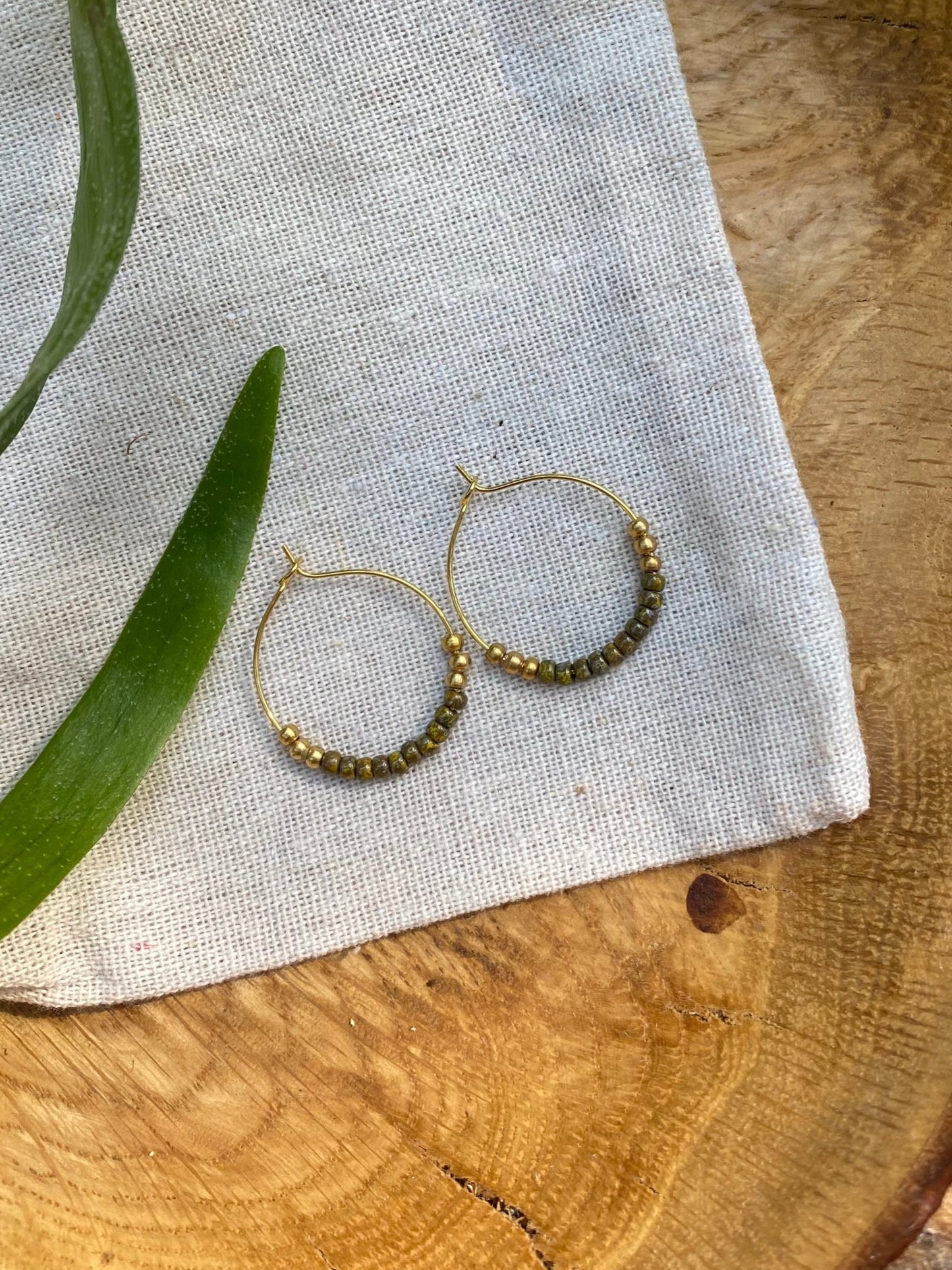 Joie Classic Hoops