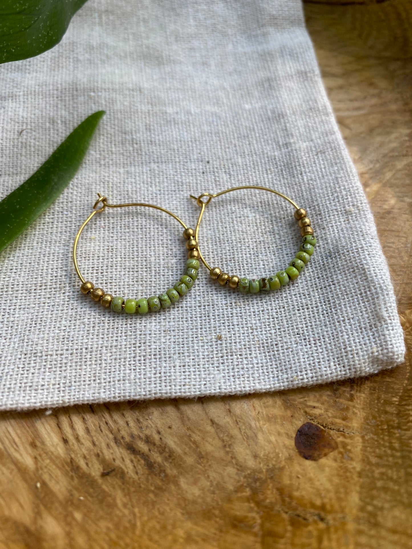Joie Classic Hoops